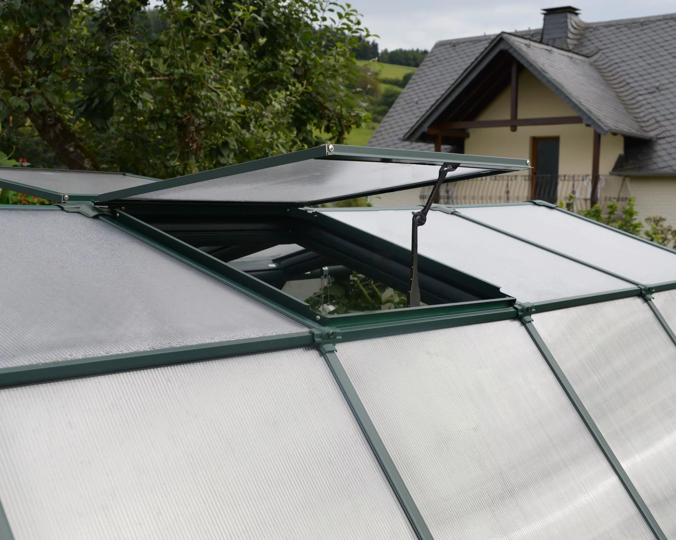 Greenhouse 2 Walk-In - Grand Green Clear Vents 8' Canopia - x with Gardener 12' Palram Roof -