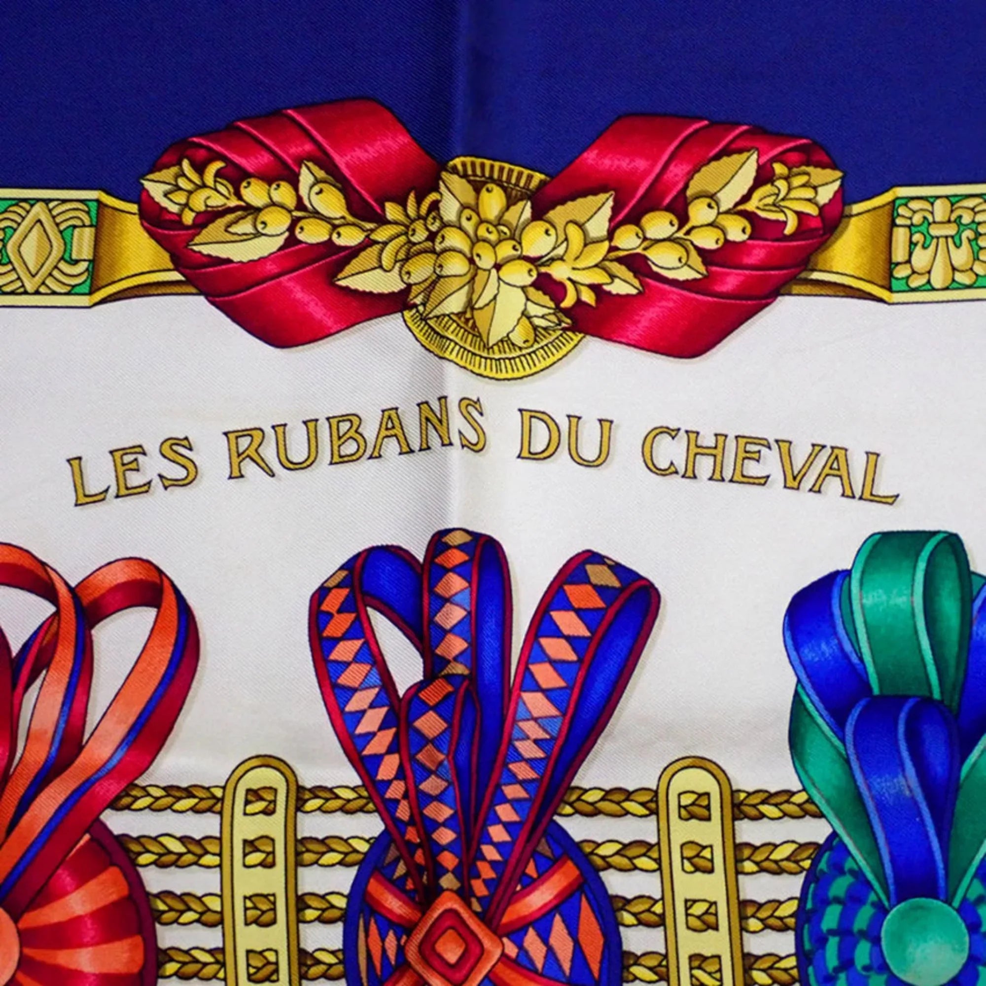 Pre-Owned Ribbon (Good) Muffler Silk Scarf Horse HERMES LESRUBANSDUCHEVAL