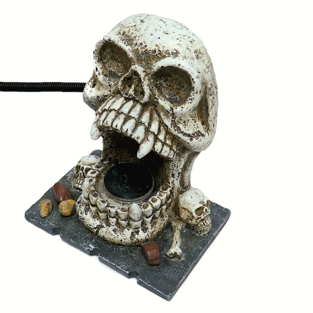 Custom Feature Decorative Skull Statuary Spitter Outdoor Fountain Water Pro