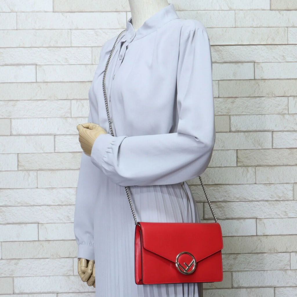 ladies (Good) Fendi red chain Pre-Owned calf bag shoulder