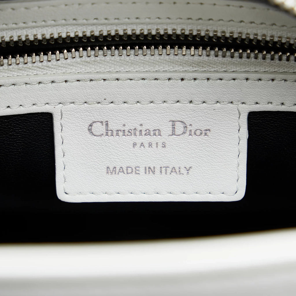 Paradise Medium Lady Unisex White Authenticated Satchel Dior Pre-Owned Lambskin Leather (Good)