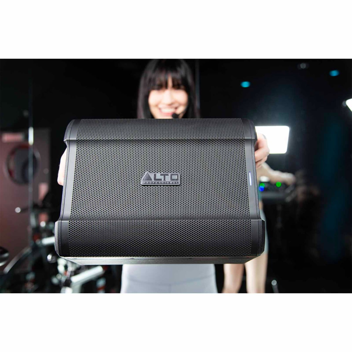 Protective Premium PA 200W BUSKER with Alto Case Powered Portable Package Professional Battery