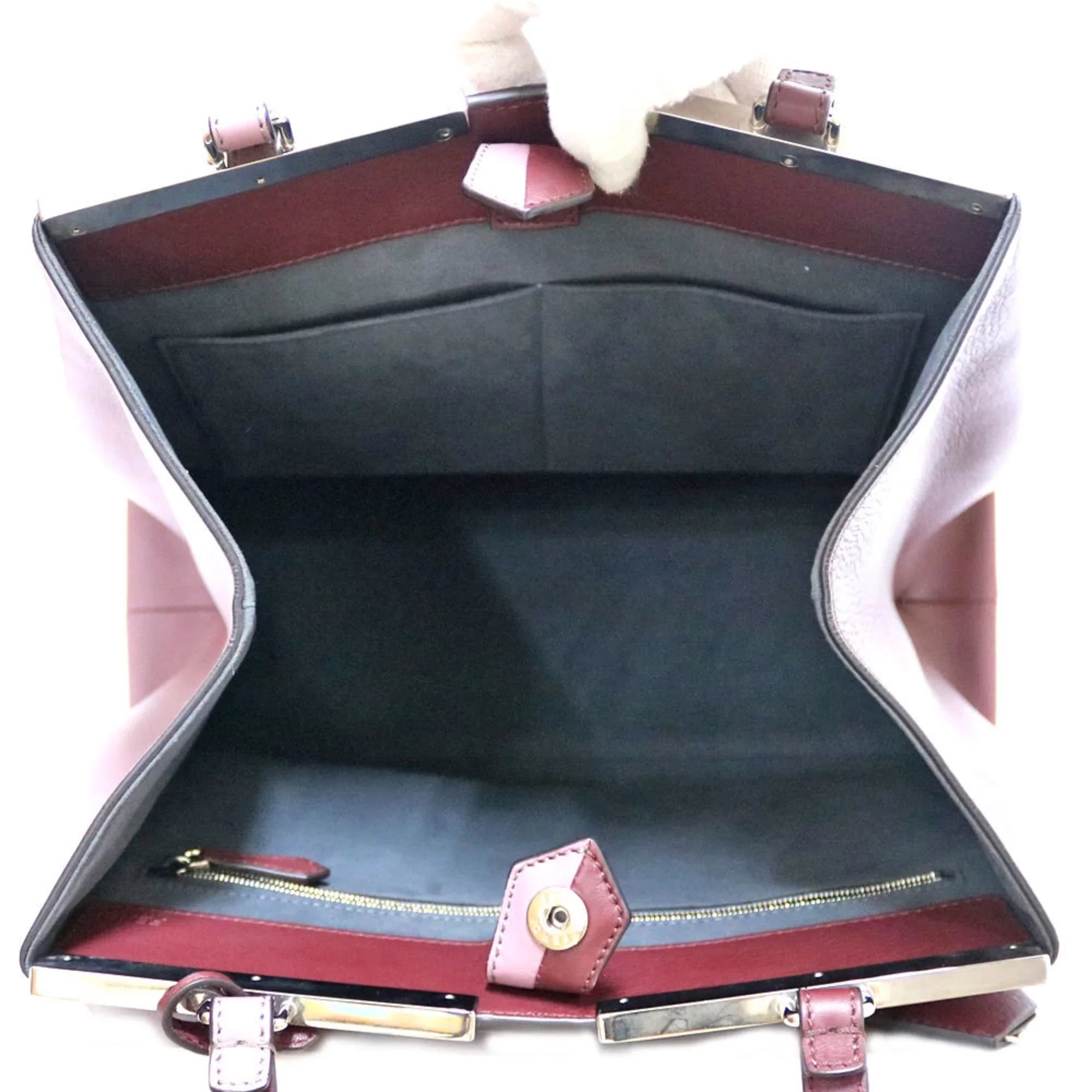 Leather FENDI Shoulder Pink Pre-Owned Bag Women's Fendi (Fair)