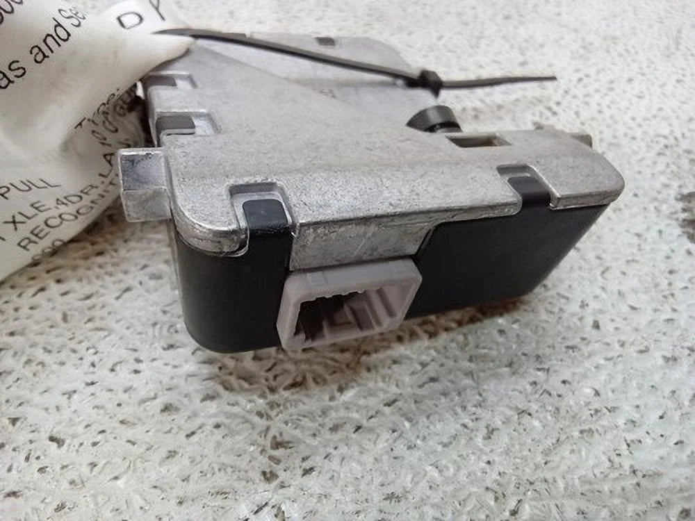 Toyota OEM Lane Camry Pre-Owned Front (Good) 2019 8646C-06060 Departure Camera