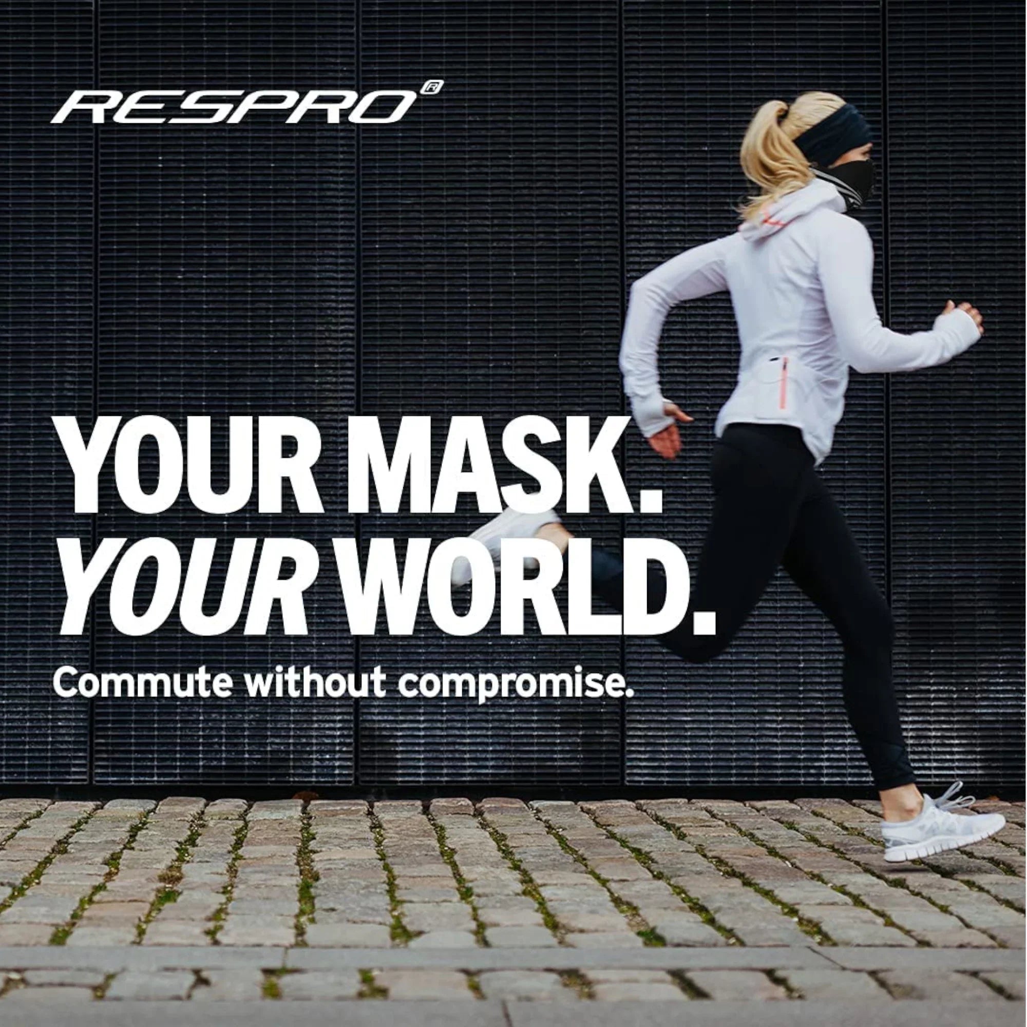 '- Black Respro Ultralight L Mask -