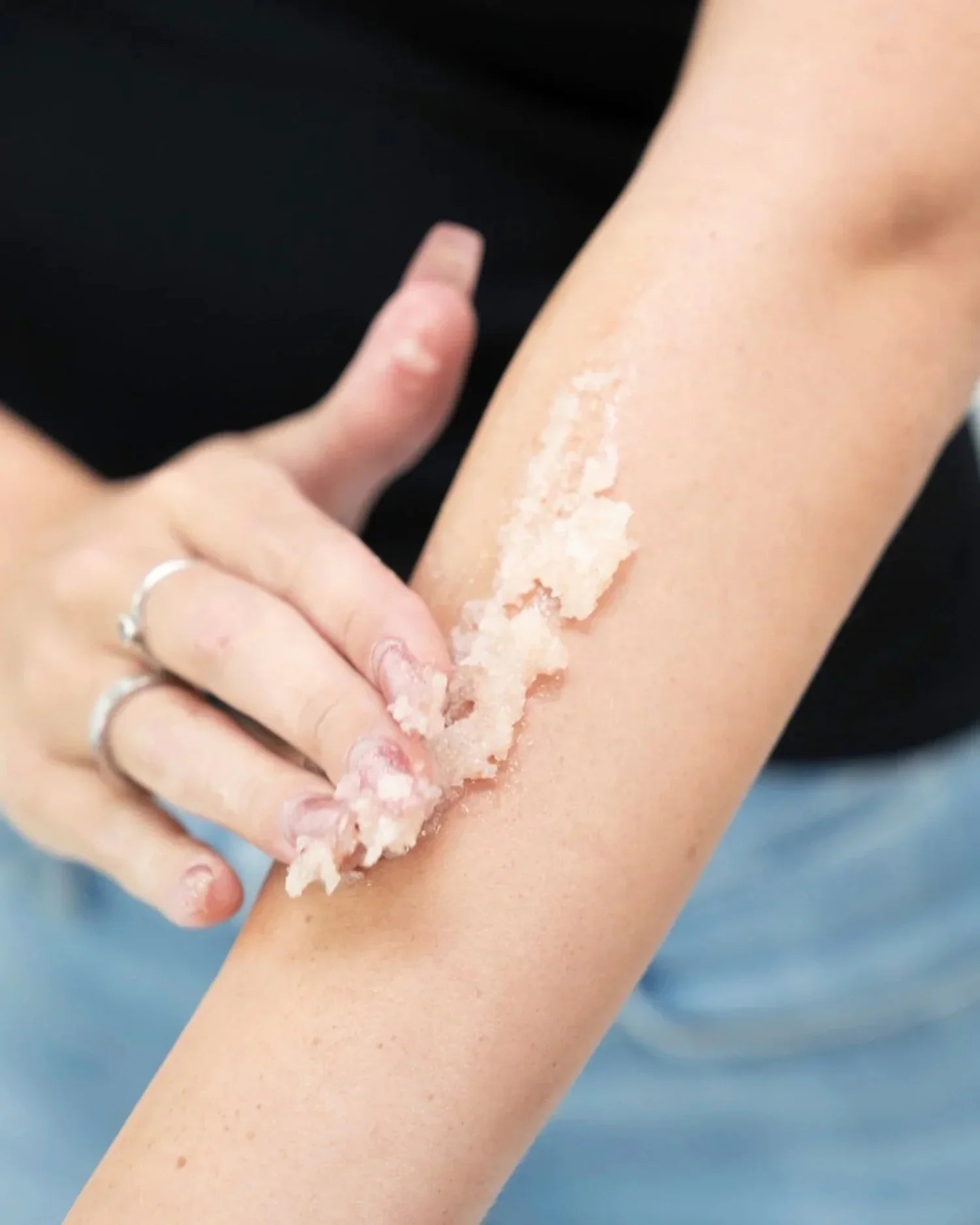 Himalayan Scrub Salt Pink