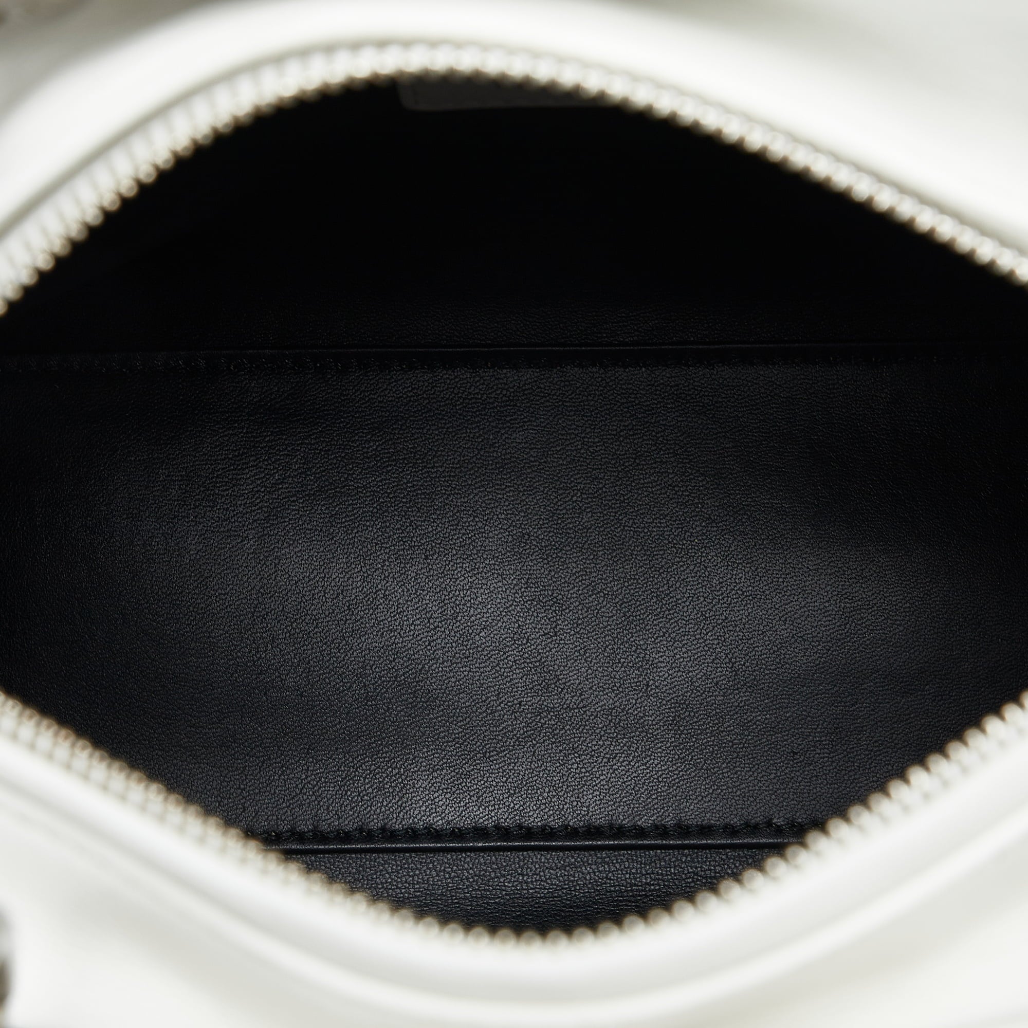 Paradise Medium Lady Unisex White Authenticated Satchel Dior Pre-Owned Lambskin Leather (Good)