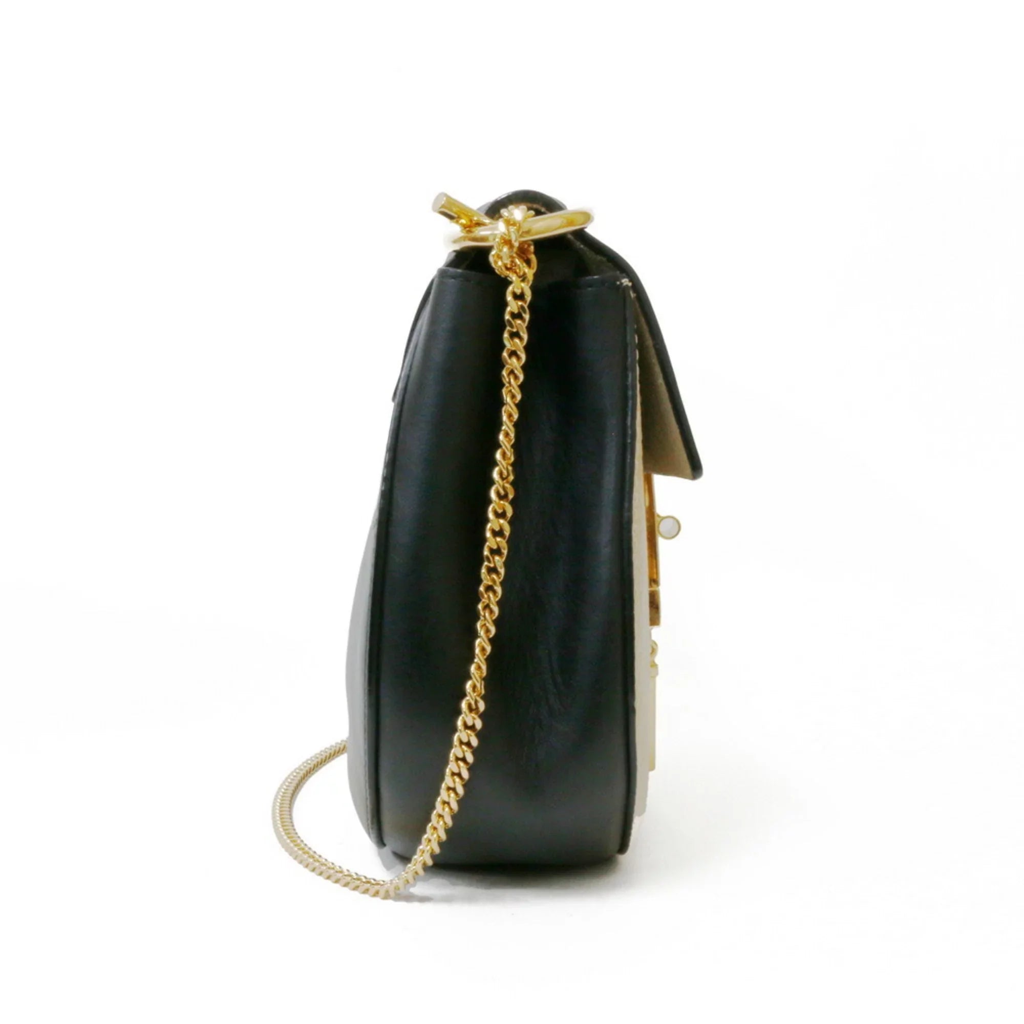 Chloé Beige,Black Leather Shoulder Pre-Owned (Fair) Bag