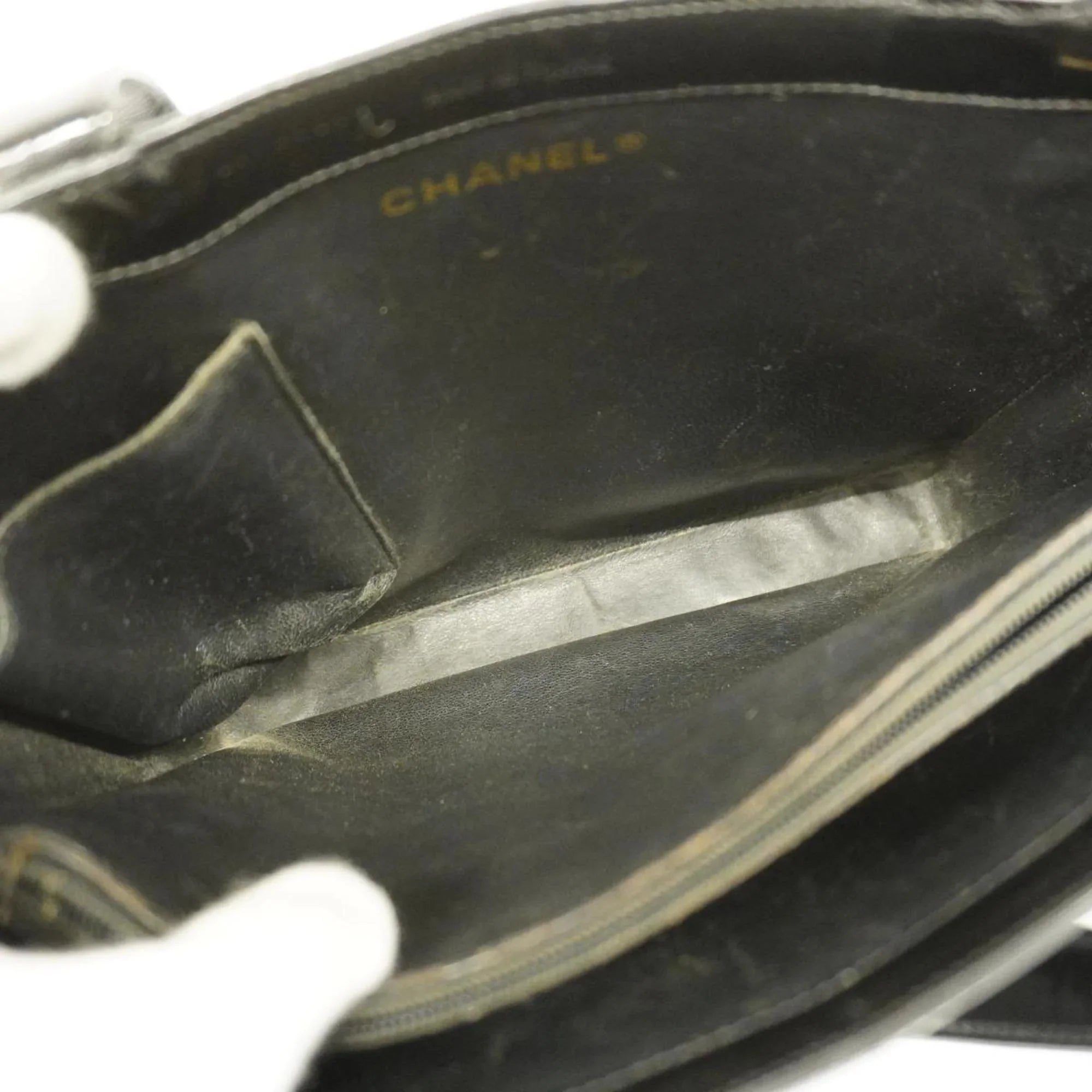Champagne (Good) Patent Women's Pre-Owned Bag Chanel Black Tote Leather