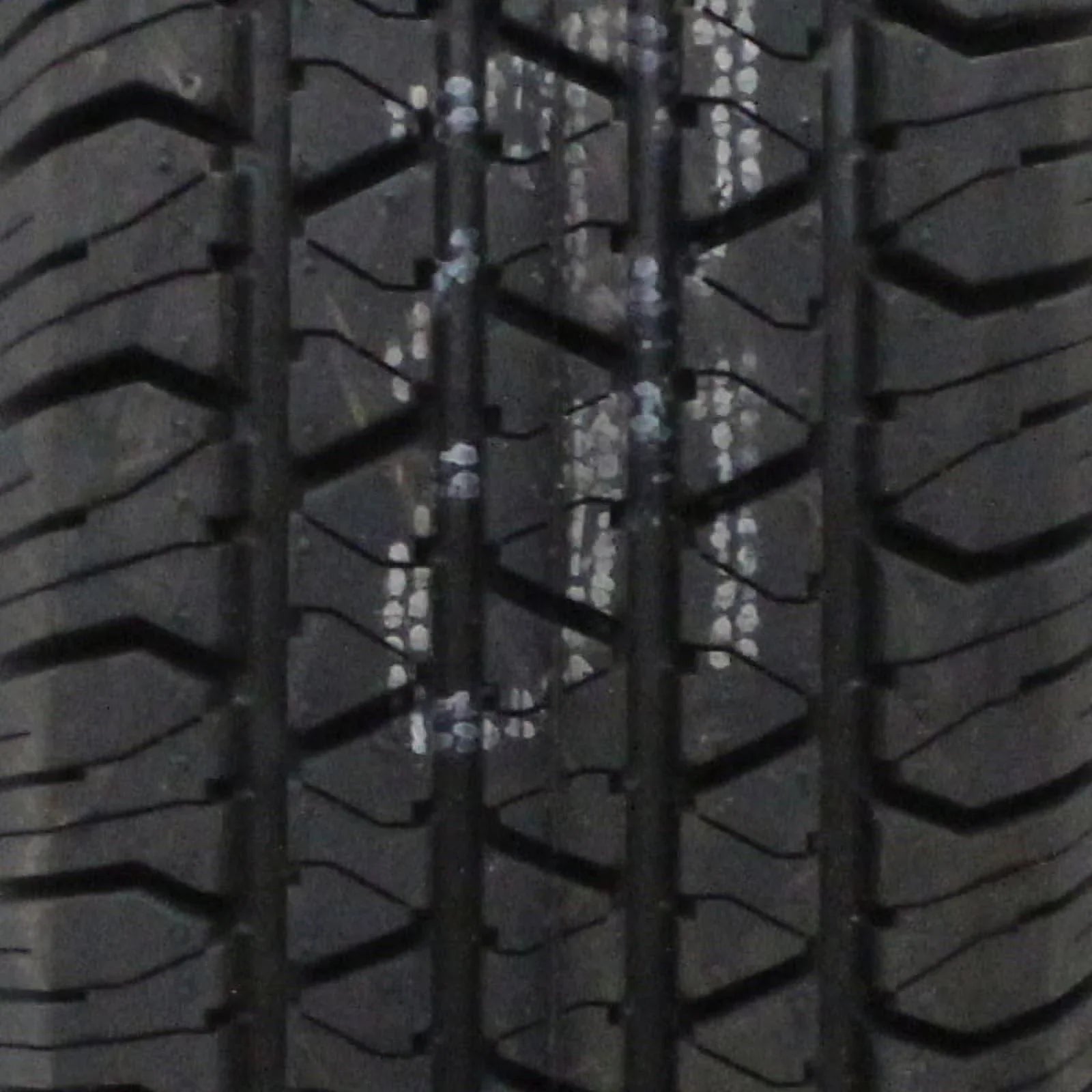 Cooper P215/70R15 All Season Passenger Tire SE 97S Trendsetter