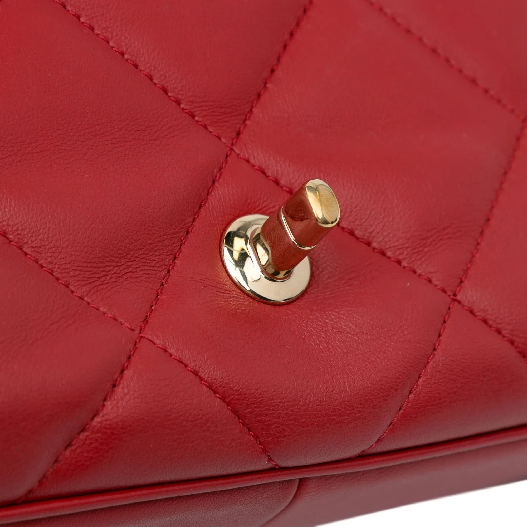 Bag Satchel Unisex Easy Pre-Owned Lambskin Carry (Good) Flap Authenticated Small Leather Chanel Red