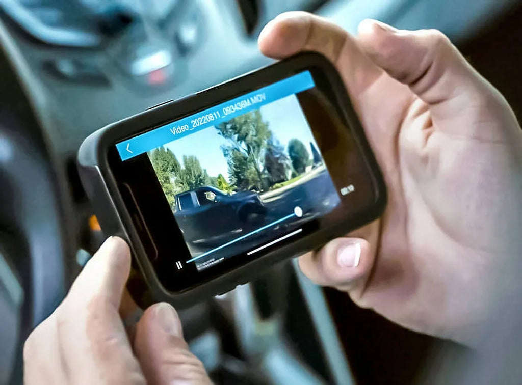 4K Y400 BT532783-1 Mirror Rearview 2-in-1 S UHD & Type Dashcam