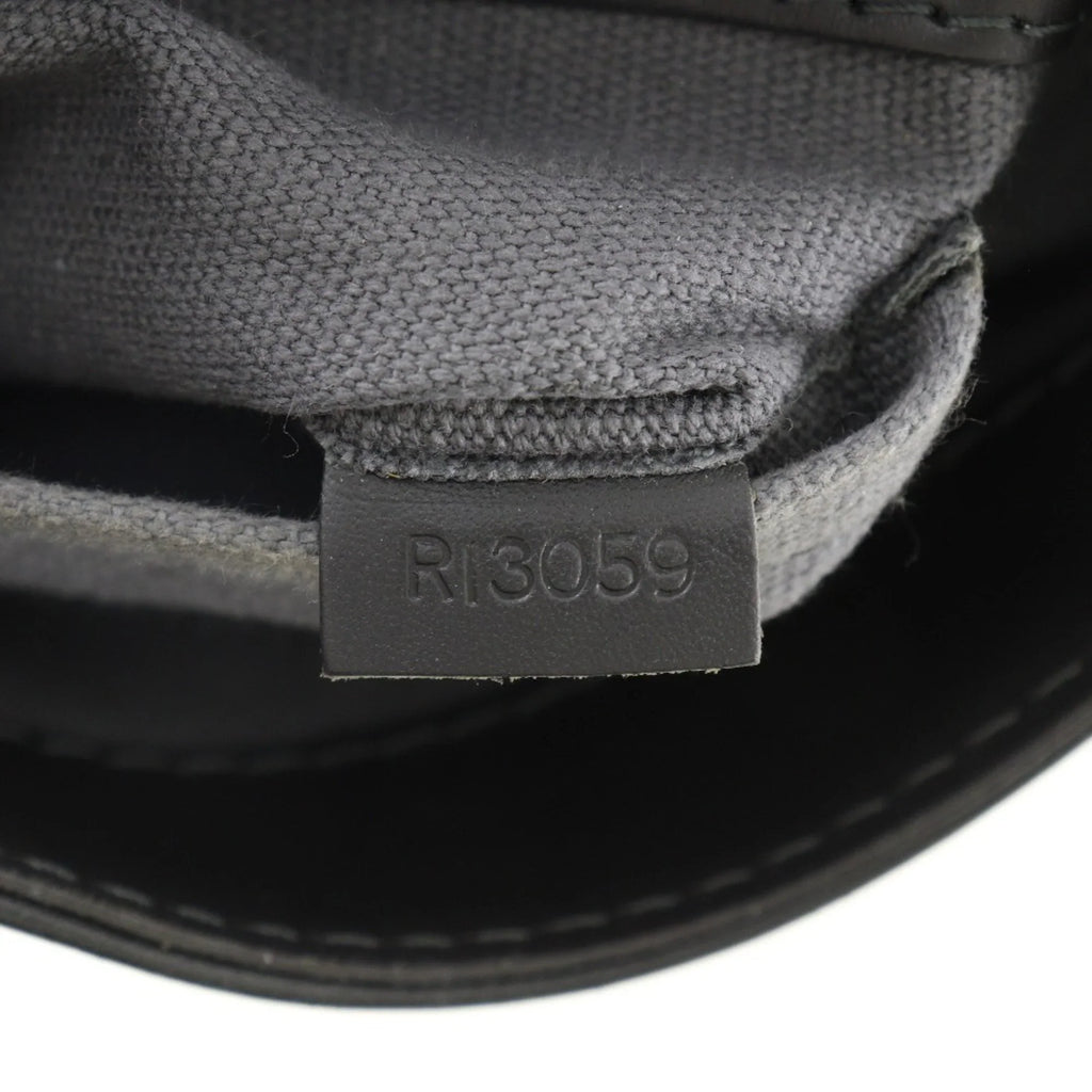 Men's Louis Pre-Owned Bag Yuma Leather VUITTON Vuitton Basalt Shoulder RI3059 Black Utah (Good) M97024 LOUIS